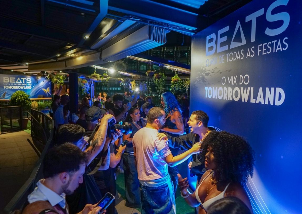 Rooftop com evento de Beats